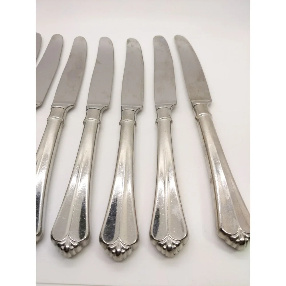 Oneida Juilliard Dinner Knives Set of 7 Silver Stainless Steel Flatware 9.5